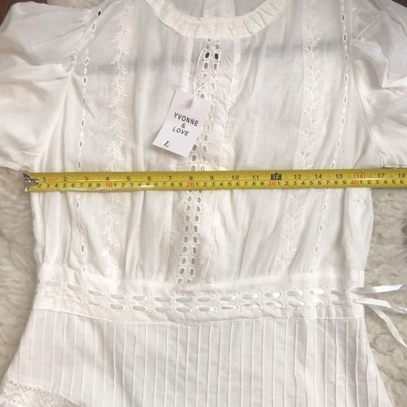 Yvonne & Love dress - Picture 7 of 11